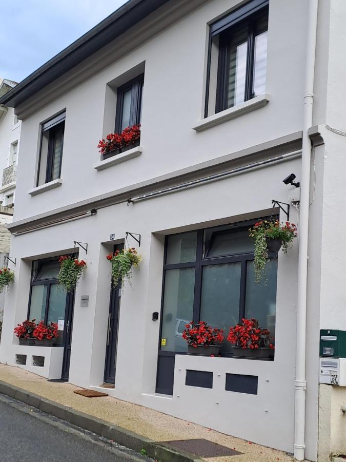 La Maison De Jeanne Capvern Exterior photo